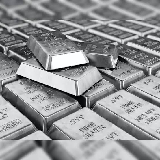 সিলভার আপডেট: চীন বনাম আমেরিকা—মার্কেটে আসল যুদ্ধটা কোথায়? 🚀